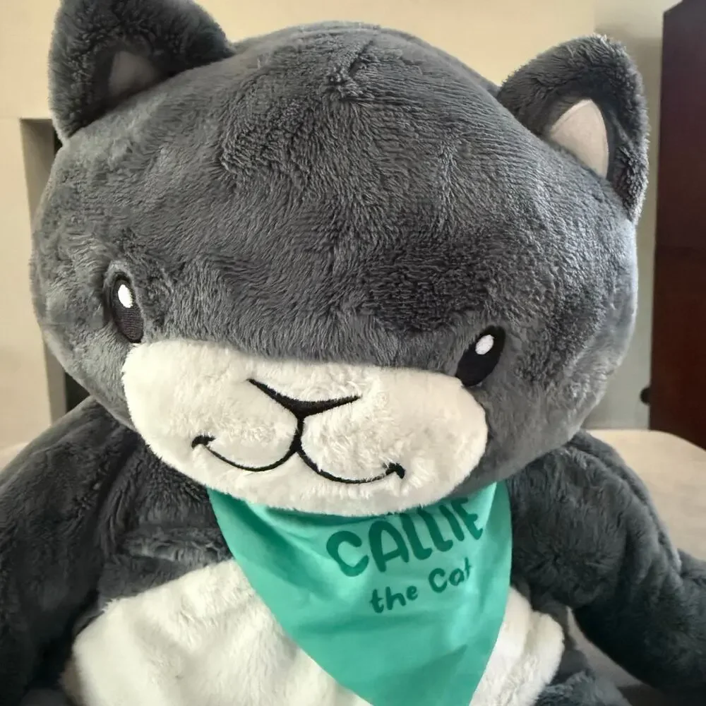 Lilly’s Love Callie the Cat Weighted Plush Gray 10